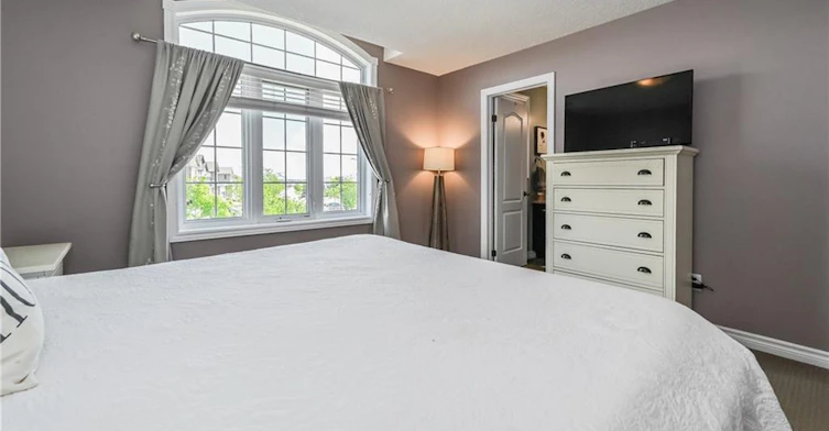A-557 Landgren Court, Kitchener, ON, N2A 0G8 - 16