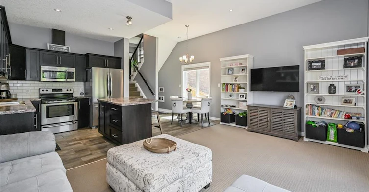 A-557 Landgren Court, Kitchener, ON, N2A 0G8 - 9