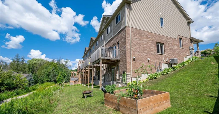 A-557 Landgren Court, Kitchener, ON, N2A 0G8 - 24