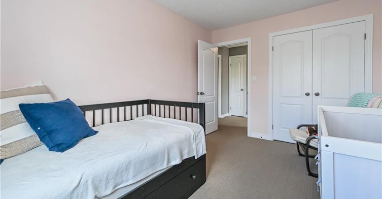 A-557 Landgren Court, Kitchener, ON, N2A 0G8 - 18
