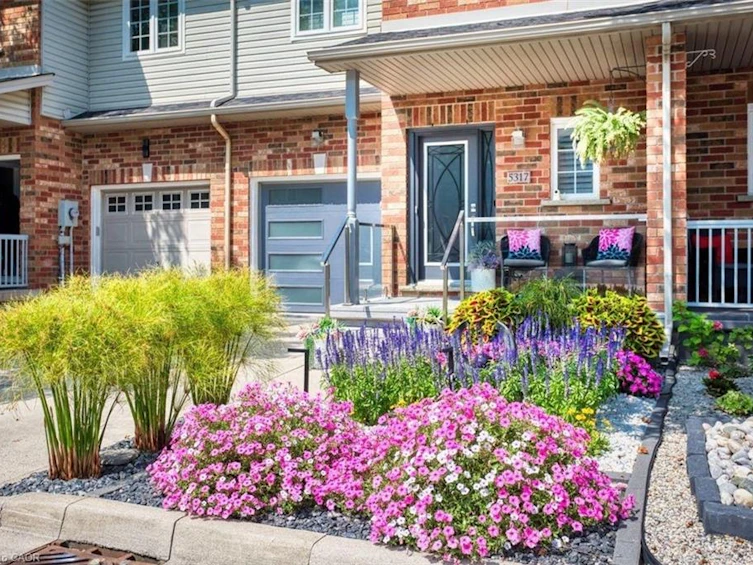 5317 Applegarth Drive, Burlington, ON, L7L 7E3 - 3