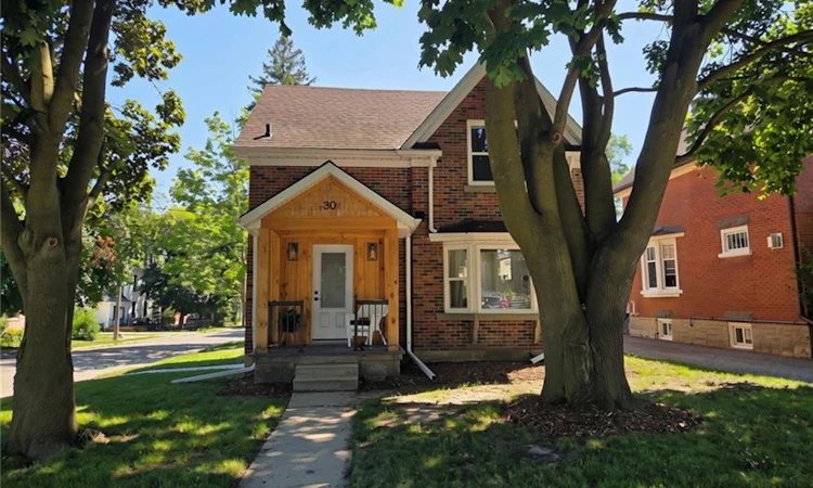 30 Dunbar Road S
