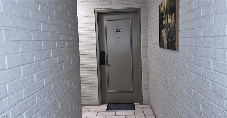 26-2373 King Street E, Hamilton, ON, L8K 1X9 - 5