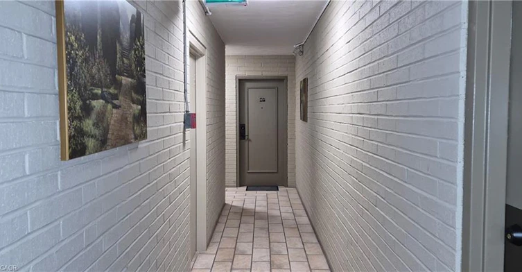 26-2373 King Street E, Hamilton, ON, L8K 1X9 - 4