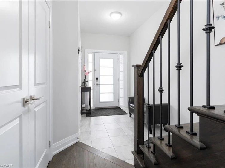 42-520 Grey Street, Brantford, ON, N3S 6T6 - 2