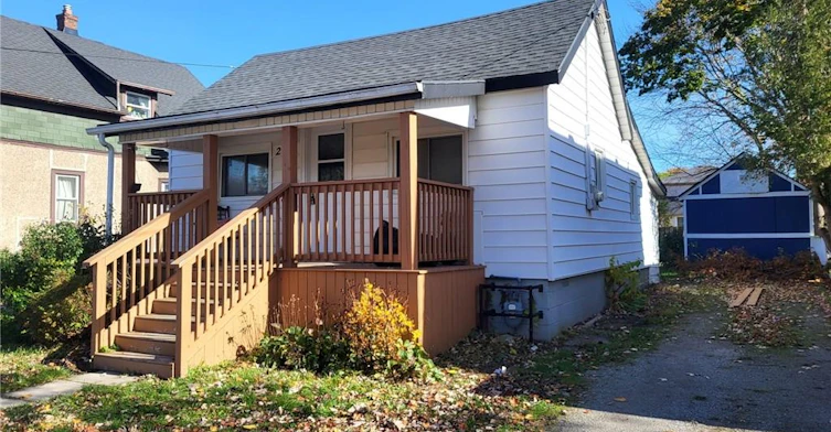 235 Fares Street, Port Colborne, ON, L3K 1W6 - 2