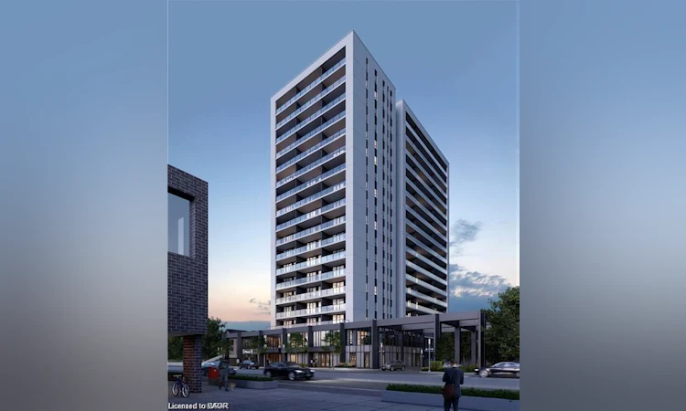 906-741 King Street W