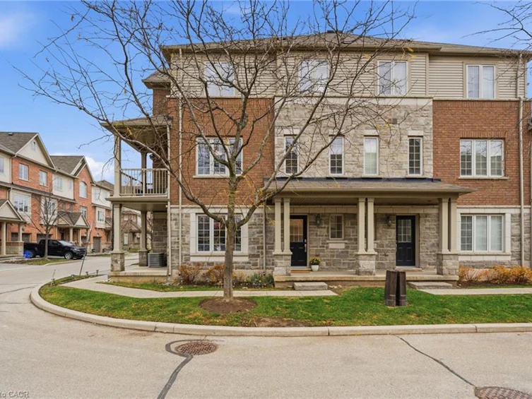 80-1401 Plains Road E, Burlington, ON, L7R 0C2 - 2