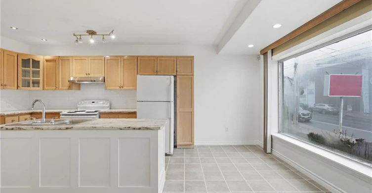 Main-419 Concession Street, Hamilton, ON, L9A 1C1 - 4