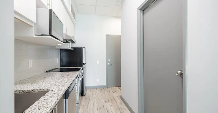 119-77 Leland Street, Hamilton, ON, L8S 3A1 - 15