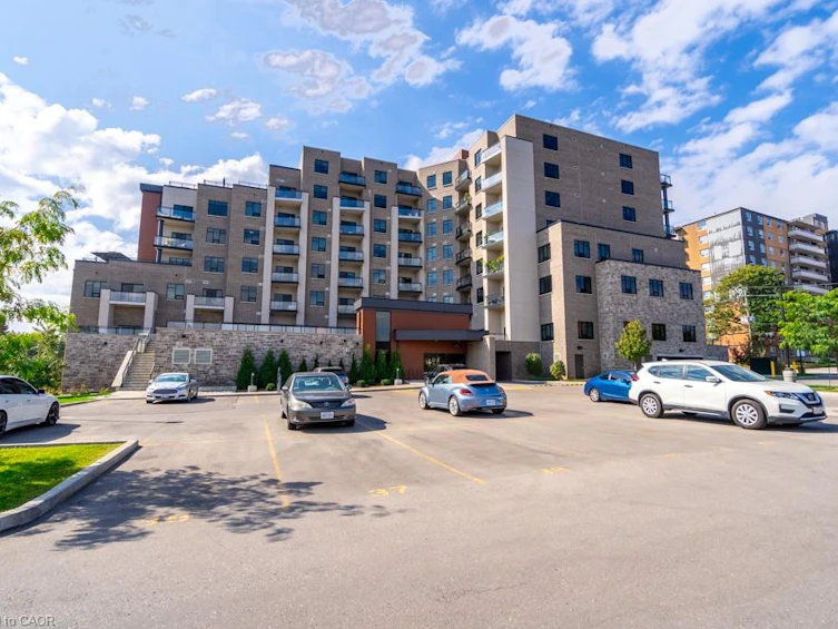 213-30 Hamilton Street S, Hamilton, ON, L8B 1V8 - 4