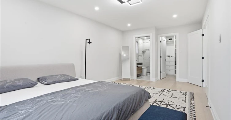108 Greenshire Drive, Hamilton, ON, L9C 7G5 - 26