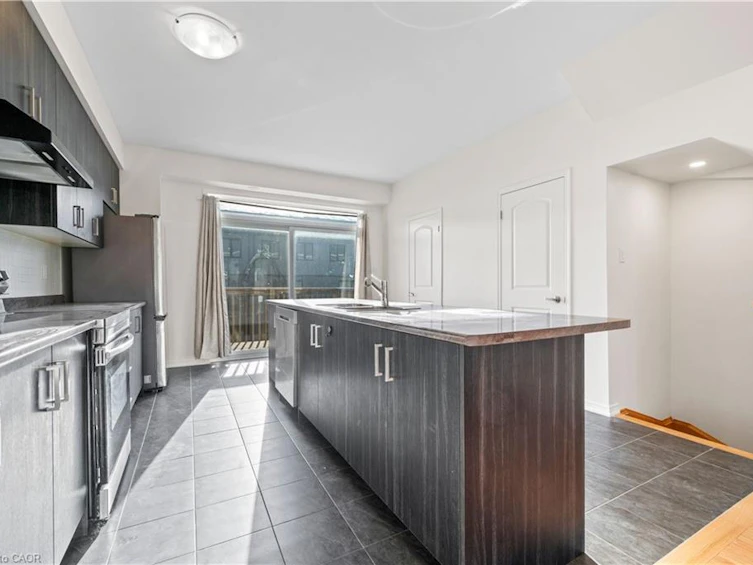 81 Holder Drive, Brantford, ON, N3T 0W8 - 9