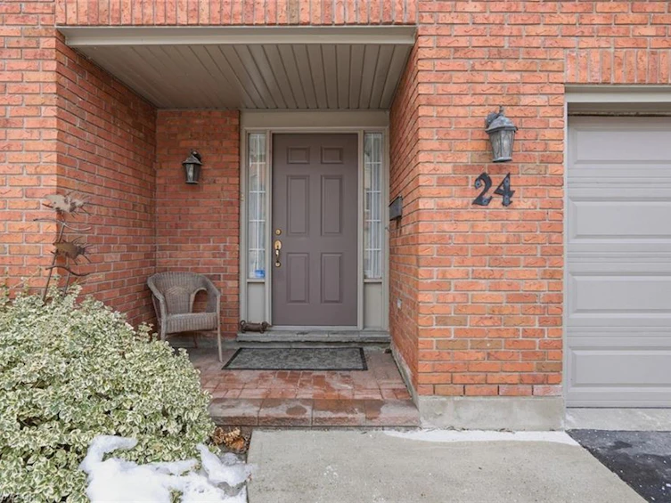 24-30 Osler Drive, Hamilton, ON, L9H 6W3 - 3