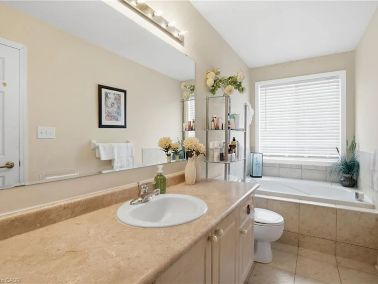2505 Valleyridge Drive, Oakville, ON, L6M 5H3 - 23