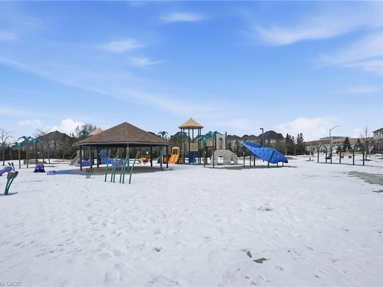 2505 Valleyridge Drive, Oakville, ON, L6M 5H3 - 39