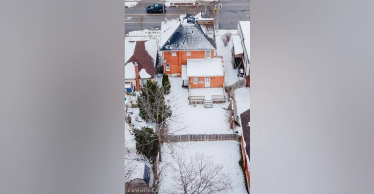 Lower-219 Erie Avenue, Brantford, ON, N3S 2H1 - 4