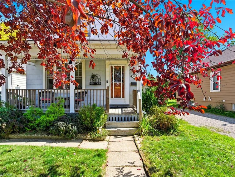 157 East 5th Street, Hamilton, ON, L9A 2Z7