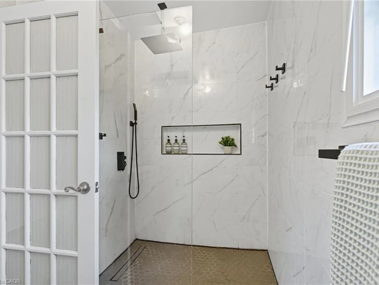 157 East 5th Street, Hamilton, ON, L9A 2Z7 - 29