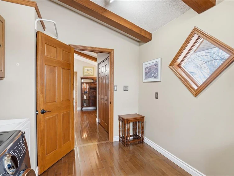 9389 Chippewa Road W, Hamilton, ON, L0R 1W0 - 36