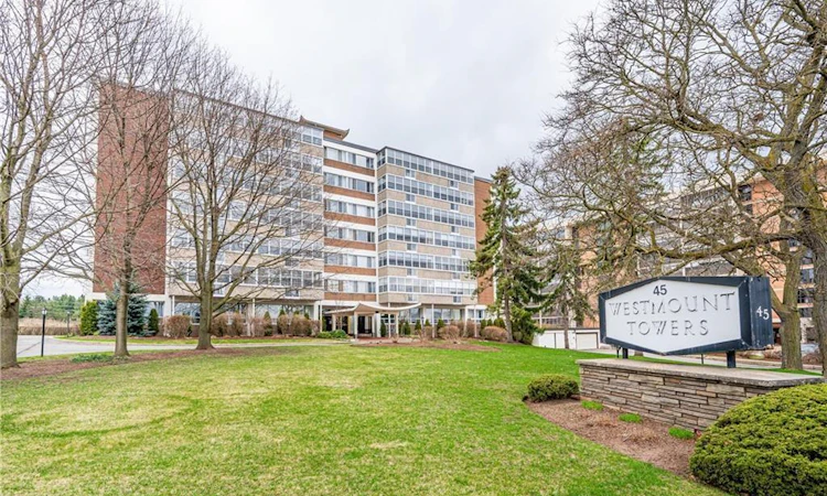 703-45 Westmount Road N