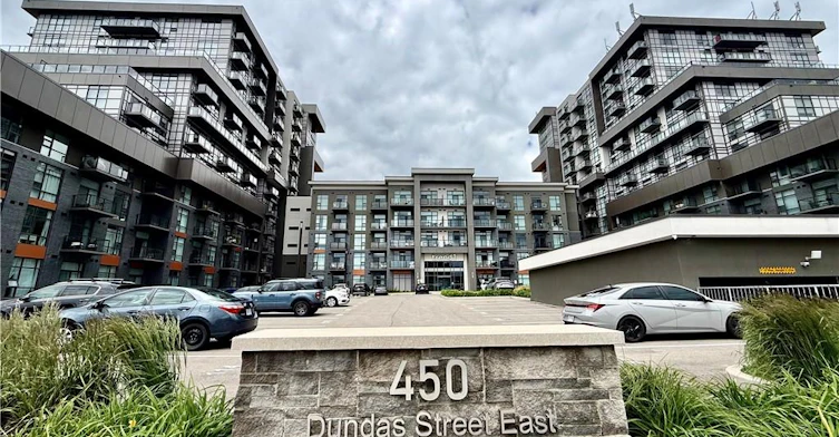 404-450 Dundas Street E, Hamilton, ON, L8B 0L7