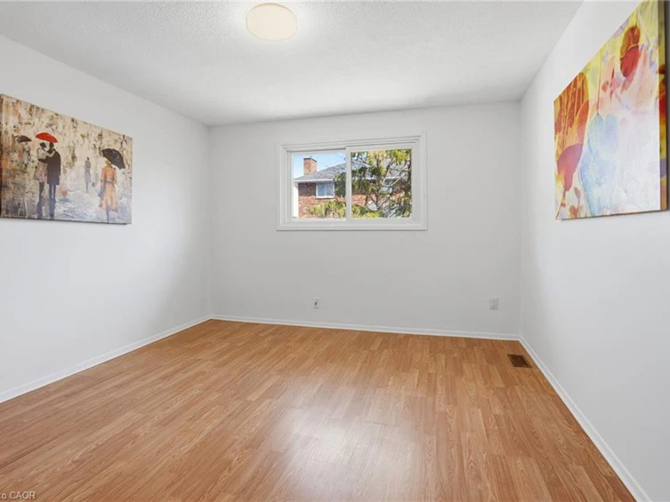 7 Calcott Court, Thorold, ON, L2V 4J9 - 14