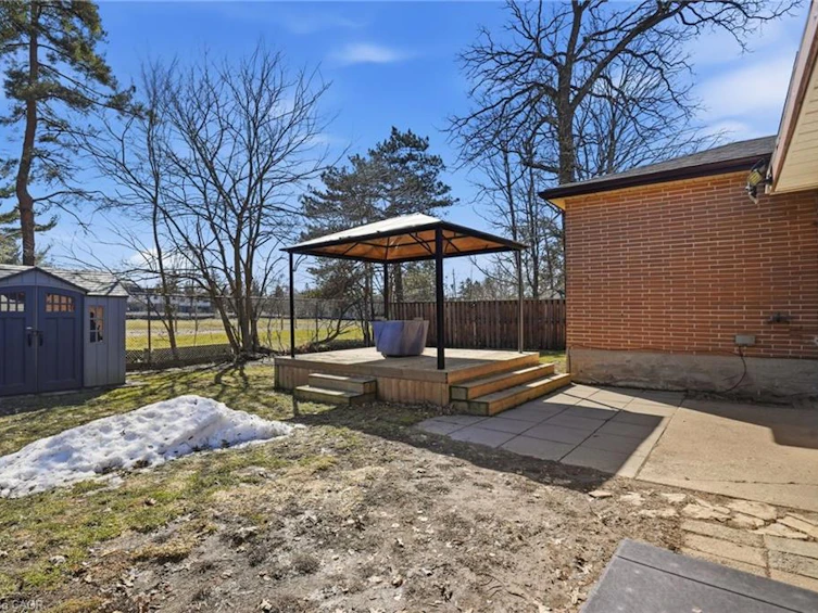11 Alison Avenue, Cambridge, ON, N1R 1M8 - 33