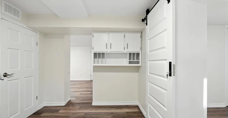 Unit C (Bsmt)-154 Montgomery Road, Kitchener, ON, N2H 3P6 - 4