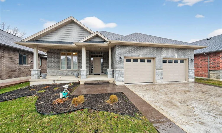 31 Sycamore Drive