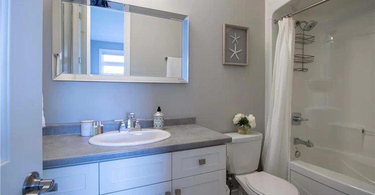19 Secinaro Avenue, Hamilton, ON, L9G 0C6 - 40