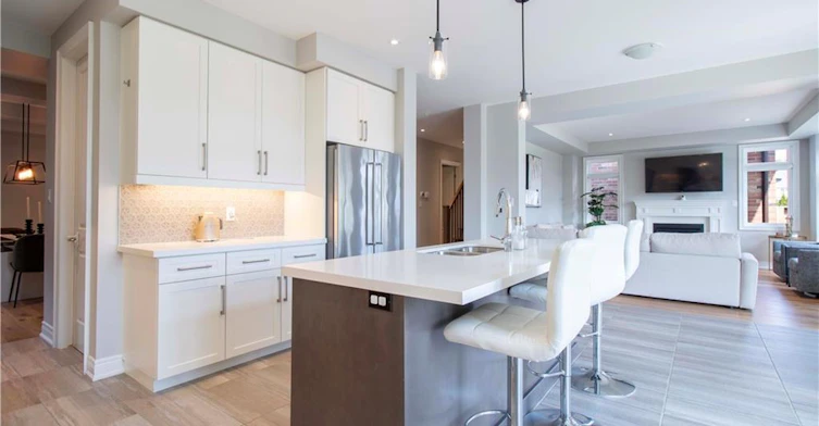 19 Secinaro Avenue, Hamilton, ON, L9G 0C6 - 10