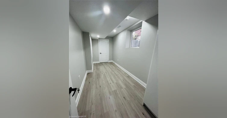 216 Woodbine (Basement) Avenue, Kitchener, ON, N2R 1Y5 - 13