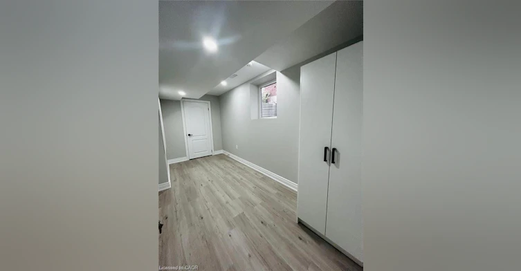 216 Woodbine (Basement) Avenue, Kitchener, ON, N2R 1Y5 - 14