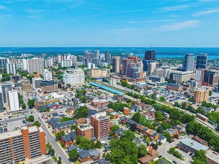 196 Walnut Street S, Hamilton, ON, L8N 2M1 - 45
