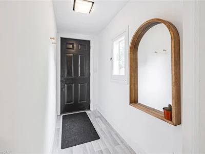 196 Walnut Street S - 4