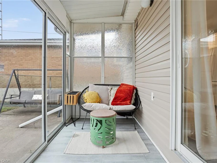 68 Delena Avenue N, Hamilton, ON, L8H 6B7 - 31
