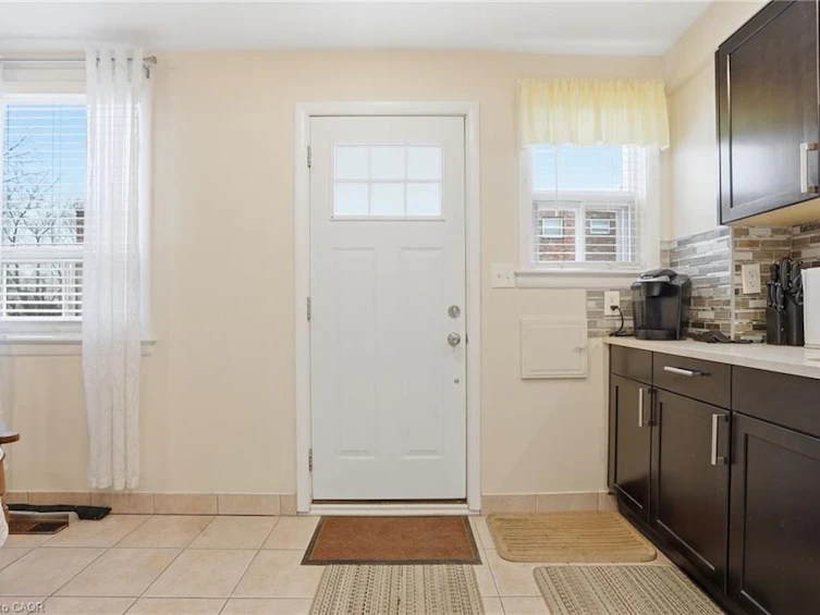 424 East 42nd Street, Hamilton, ON, L8T 3A9 - 5