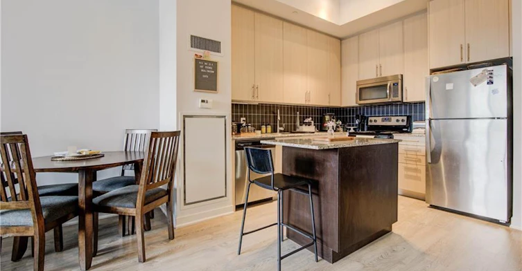 112-85 Duke Street W, Kitchener, ON, N2H 0B7 - 13