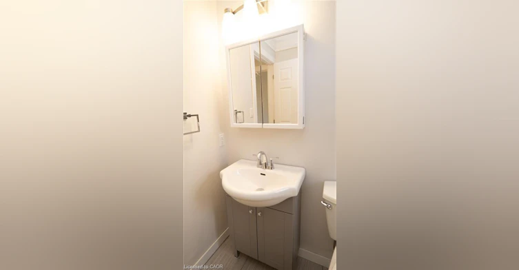UPPER-4 Dunblane Avenue, St. Catharines, ON, L2M 3Z5 - 10