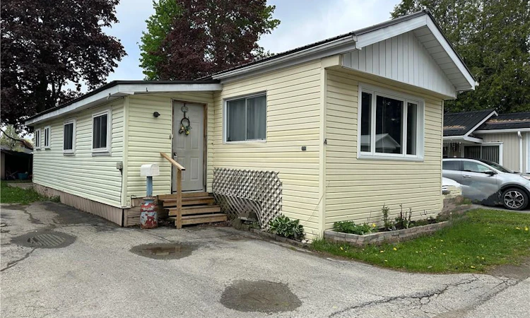 4 Trailer Park Road