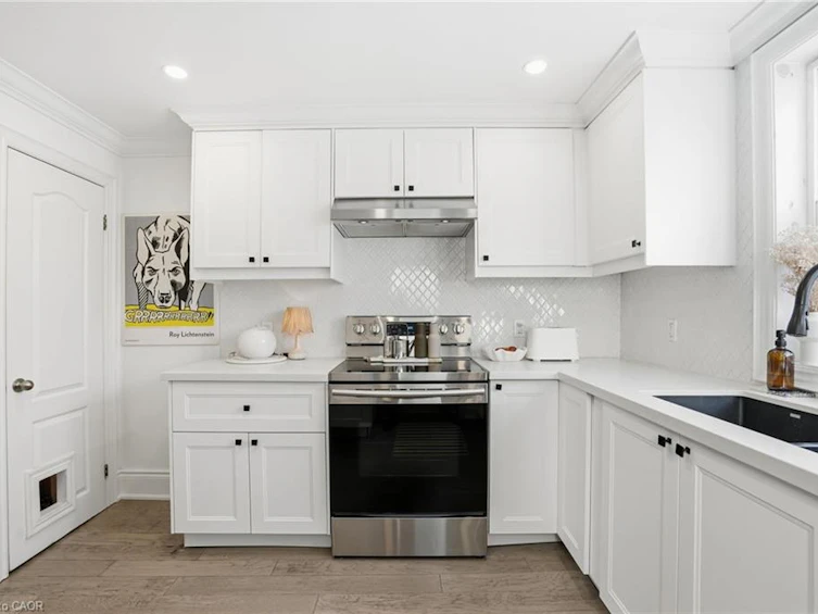 110 Kensington Avenue S, Hamilton, ON, L8M 3H3 - 15