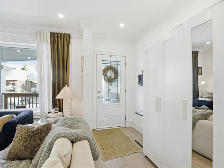 110 Kensington Avenue S, Hamilton, ON, L8M 3H3 - 5