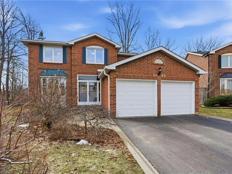 3192 Colebrook Court, Mississauga, ON, L5N 3E2 - 2