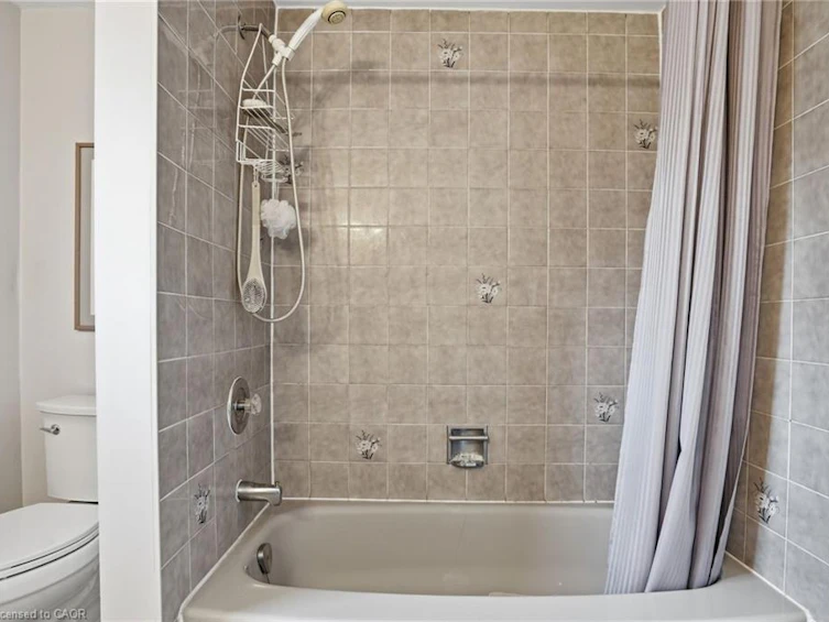 3192 Colebrook Court, Mississauga, ON, L5N 3E2 - 41