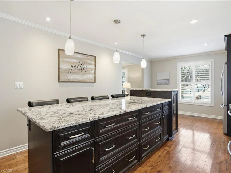 1995 Kerns Road, Burlington, ON, L7P 3J2 - 12