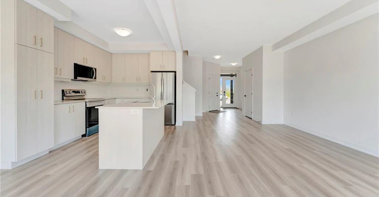102 Gort Avenue, Brant, ON, N3L 3K2 - 10