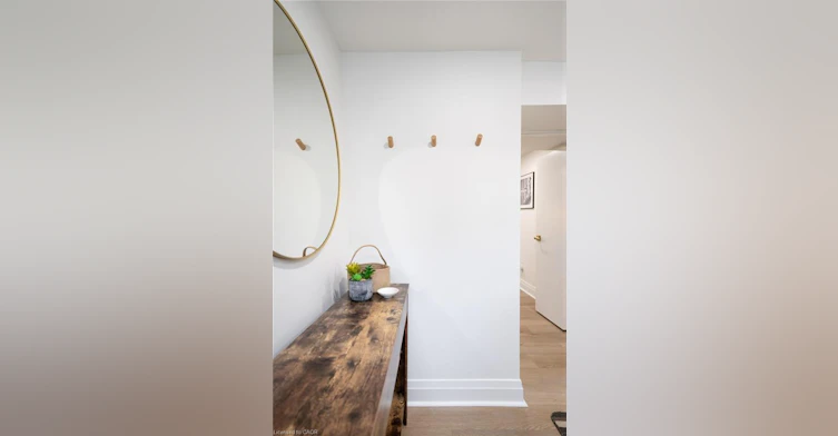 LOWER-40 Delaware Avenue, Hamilton, ON, L8M 1T4 - 4