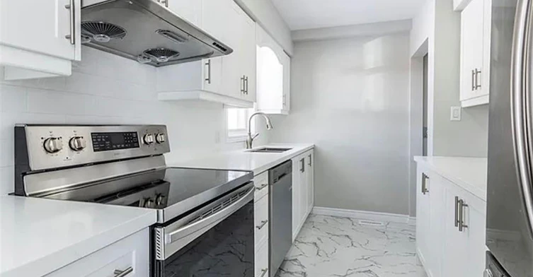 Main-116 Siebert Avenue, Kitchener, ON, N2C 2A8 - 2