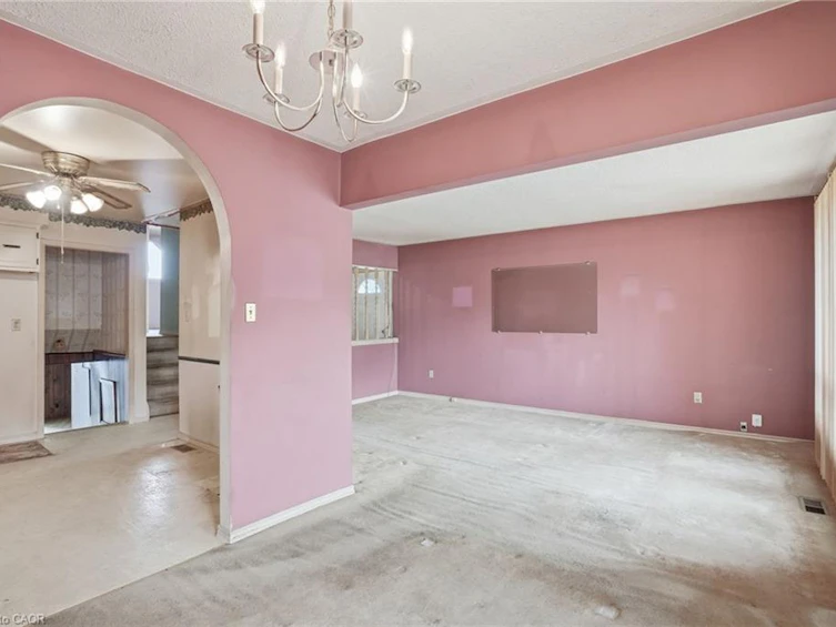 53 Sherry Lane, Hamilton, ON, L8K 5R1 - 8